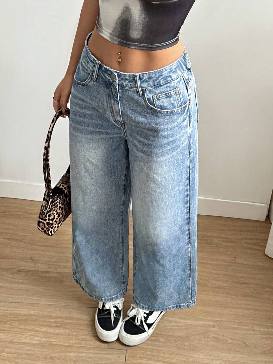 Women's Plus Size Bermuda Shorts, Light Blue Washed High Waist Wide Leg Denim Pants, Elastic Back Waist Single Button Loose Casual Summer Denim Pants