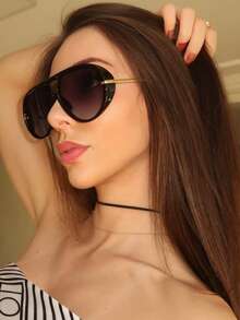 1pc/2pcs Full Frame Retro Metal Large Frame Fashion Glasses, Y2K Personalized Fashion Glasses, Suitable For Daily, Outdoor, Street, Driving, Travel, Party - 08070-black-framed Gradient Tea Leaf - View 2