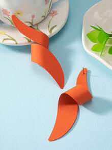 1 Pair Metal Geometric Oversized Stud Earrings - Orange - View 4