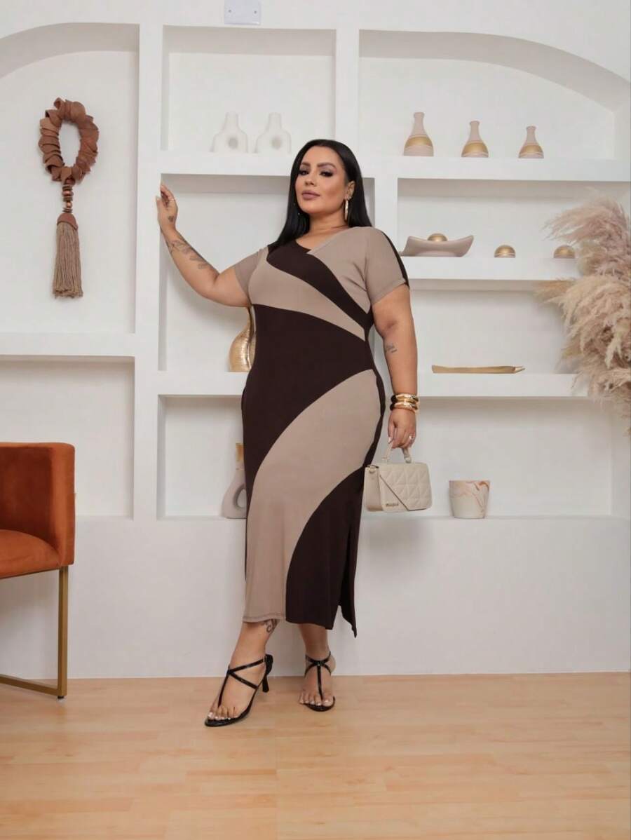 Vestido Femenina modelo  lorena Bi color ,com cortes asemetricas ,com fendas laterais e bolsos ,vesto do 44 ao 50 tamanho