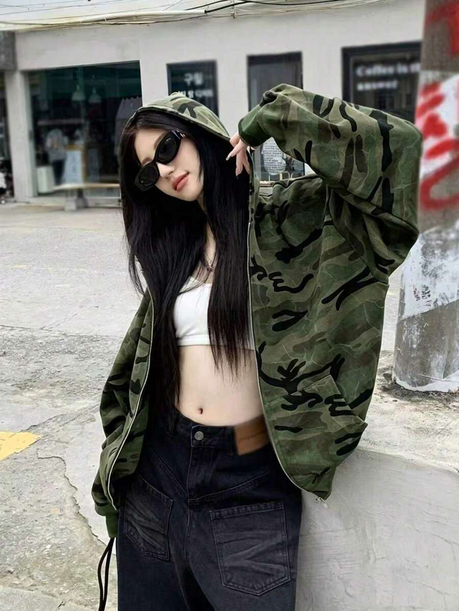 Jaket Hoodie Berresleting Motif Kamuflase Retro Amerika, Jaket Kasual Serbaguna Longgar dan Ramping (Motif Kamuflase Acak) - Hijau - View 1