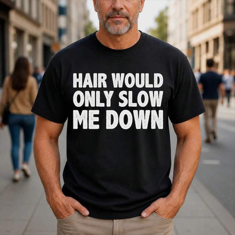 Hår skulle bara dämpa min humor. T-shirt med tryck av en flintskallig pappa. - Svart - Visa 1