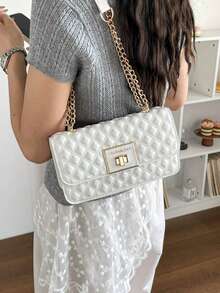 New Fashion Chain Quilted Women's Handbag, Small Square Crossbody Shoulder Bag 2026 - White - View 3