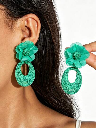 1 Pair/Bohemian Vacation Style Double Layer Handmade Woven Raffia Flower Bud Polyester Fabric Rose Earrings, Eye-Catching Accessory For Women's Beach Photography