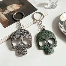 Vintage Patterned Skull Pendant Gothic-Style Hollowed-Out Keychain It Can Be Used For Decorating Clothing And Bags A Small Surprise For A Friend - Multicolor - View 1