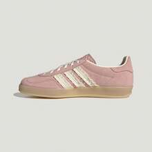 Adidas GAZELLE INDOOR Song Yuqi Style "T-Toe" Classic Sports Skate Shoes Training Shoes JS1413 - Pink - View 6