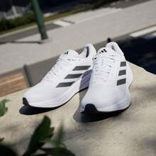 Sepatu Lari Jala Nyaman Adidas RESPONSE IH6008 - Putih - View 10