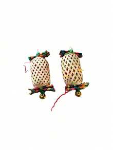 Long Lantern Bird Toy Christmas Parrot Toy Colorful Paper Chewing Boredom Relief Lantern Toy Bird Cage Decoration - View 2