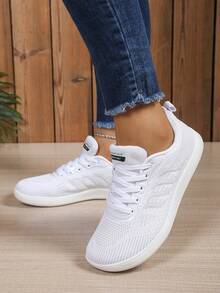 Women's Wide Toe Box Striped Mesh Front Lace-Up Sneakers, Suitable For Casual Sports And Commuting, Extra Wide Athletic Shoes - White - View 5