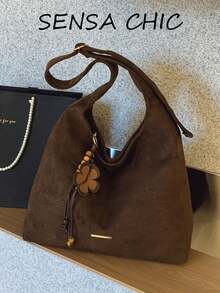 Slender Metal Plaque Hardware Detail Large Capacity Compartment Storage Carry-On Items Zipper Closure Relaxed Vintage Style Shoulder Bag Women Shopping Commuting Outing Large Bag Integrated Wide Strap Minimalist Commuting Large Bag - Coffee - View 1
