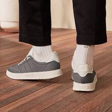 Adidas GRADAS Sports Casual Skate Shoes "T-Toe" IH8693 - Grey - View 2