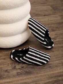 1 Pair Contrast Color Striped Fashion Casual Men's Home Slippers, Soft, Lightweight, Warm, Autumn/Winter, Couple Style - Black and White - View 3