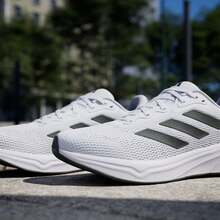 Sepatu Lari Jala Nyaman Adidas RESPONSE IH6008 - Putih - View 11