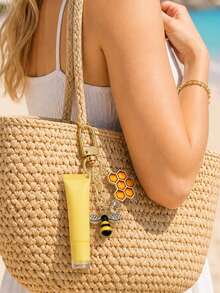Lindo llavero de tubo de brillo labial con abeja y panal de strass, colgante de abeja de esmalte amarillo dulce para bolso, llavero de coche de moda, accesorio de bolso exquisito, fácil de usar, regalo perfecto para niñas y mujeres, recuerdo de boda práctico y elegante, regalo de fiesta, regalo de cumpleaños, regalo del Día del Maestro, regalo de vuelta a la escuela, artículo práctico esencial para el desplazamiento diario, la escuela y los viajes - Multicolor - Ver 3