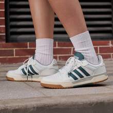 Adidas ENTRAP American Campus Style Sports Shoes Youthful Retro Basketball Style Skate Shoes JQ3925 - White - View 2
