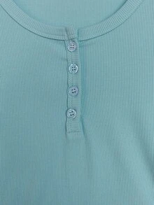 Kaos Wanita Lengan Pendek Polos, Bahu Reguler, Leher Bulat, Potongan Ramping, Atasan Elastis yang Menawan, Ringan, Bernapas, Nyaman, Serbaguna untuk Musim Panas. - Hijau muda - View 9