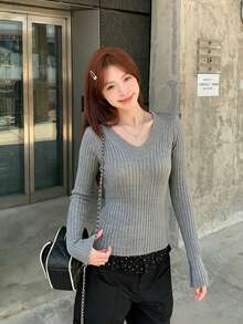 Grey Long Sleeve Knit Sweater Base Layer Top For Women, Slimming Korean Style Early Autumn New Arrival - Grey - View 1