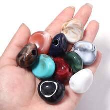 10 piezas de cuentas acrílicas marmoleadas asimétricas de doble tono, cuentas espaciadoras triangulares asimétricas para pulseras, collares y fabricación de joyas DIY - Cuentas de dos colores con forma irregular - Ver 4