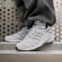 Adidas TEMPER RUN 2 "Light Wave" Classic Retro Mesh Sports Chunky Sneakers IH0402 - Black and White - View 1