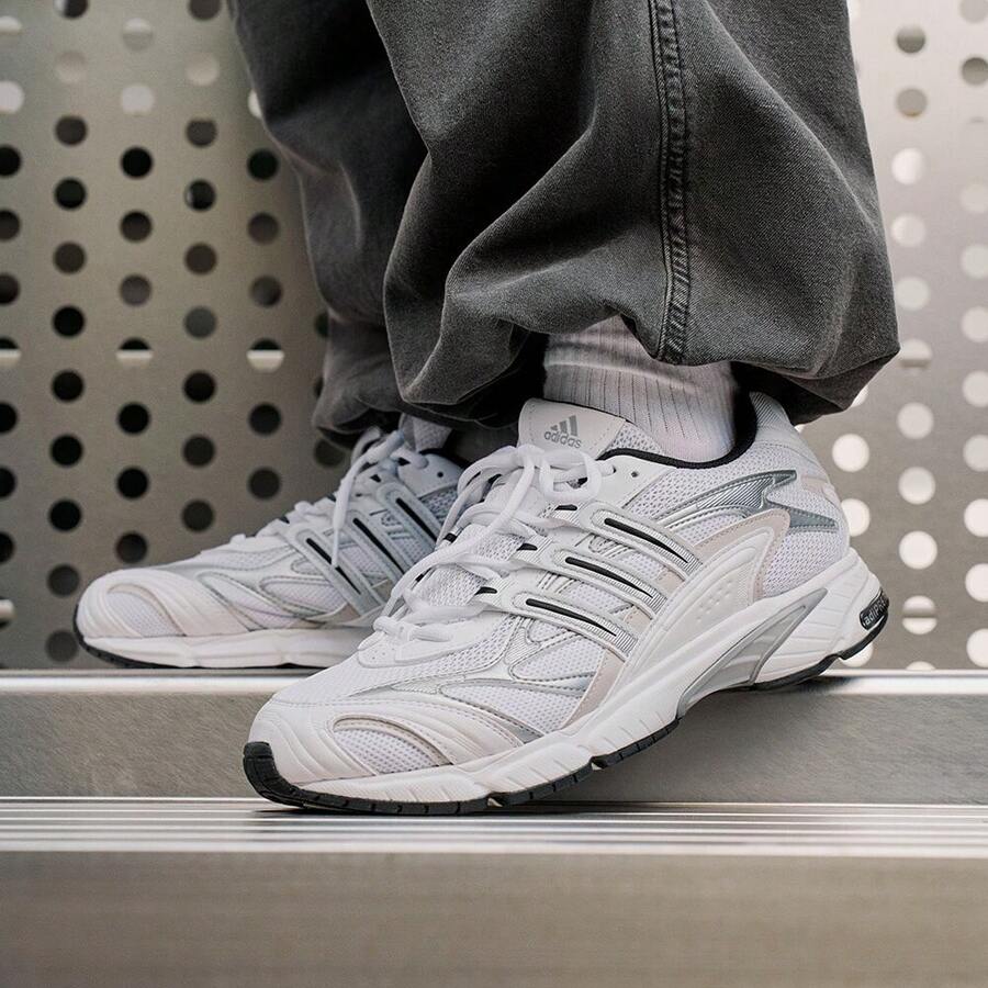 Adidas TEMPER RUN 2 "Light Wave" Classic Retro Mesh Sports Chunky Sneakers IH0402 - Black and White - View 1