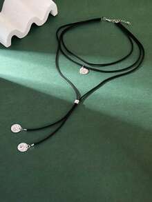1 Peça Colar Feminino em Formato de Y, Colar com Pingente Redondo Plissado com Estampa Vintage em Couro PU Artificial e Tecido de Veludo, Colar Ajustável Multicamadas Adequado para Uso Diário, Festa, Férias, Corrente de Suéter de Outono, Acessório de Colar Adequado para Uso o Ano Todo - Preto - Visão 4