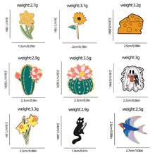 10/20/30/40/50/60/70/80/90/100pcs Assorted Creative Random Brooches, Rich Styles And Wide Range Of Themes, Exquisite Craftsmanship, Small And Adorable, Perfect For Decorating Shirts, Coats, Scarves And Collars, Adding Charm To Outfits And Enhancing Atmosphere, Great Gift Choice - Multicolor - View 4