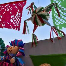 Piñatas - View 4