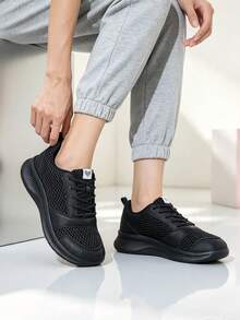 Unisex Breathable Mesh Running Shoes, Lightweight Comfortable Lace-Up Casual Sports Sneakers - Black - View 5