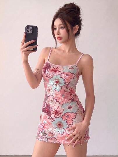 Vestido Mini Cami Floral com Lantejoulas Top Dazzle Chic para Mulheres, Vestido Bodycon de Malha sem Mangas com Alças Finas para um Visual Elegante e Sexy