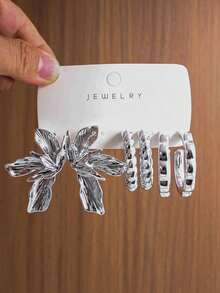 6/18PCS Women's Silver 3D Floral Pleated Wide C-Hoop Exaggerated Metal Earrings, Essential For Mature Professional Women, Vintage Personalized Earrings Suitable For Mother's Day Gift, Daily Commute, Work, Music Festival, Party, Dance, Bar Wear - Antique Silver - View 5