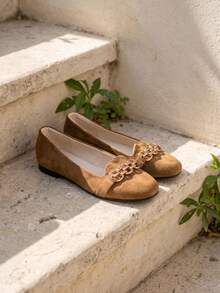 1 Pair 2026 Girls' Chain Decor Suede Round Toe Flat Loafers, Vintage Campus Daily Style - Brown - View 7