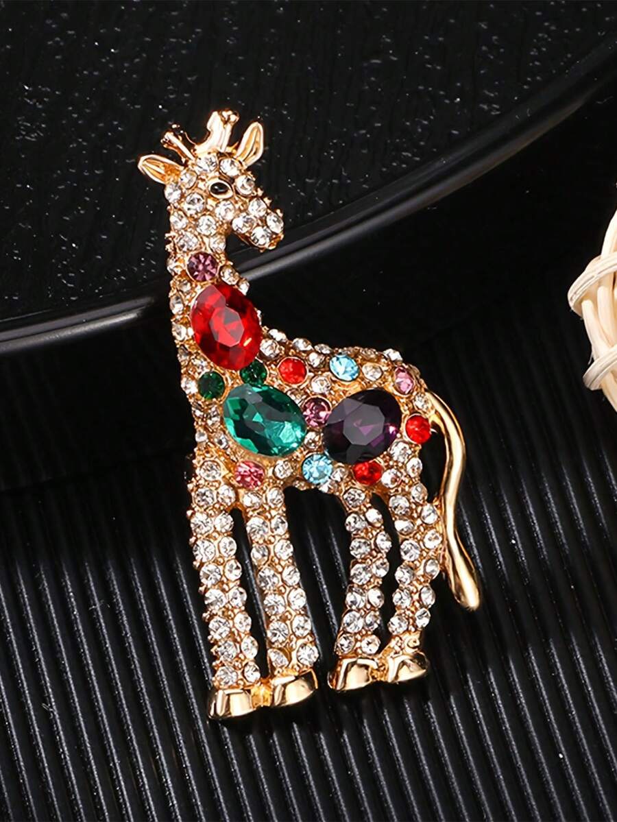 1pc Exquisite Fashion Giraffe Brooch, High-End Creative Fashion Animal Pin Corsage, Versatile Clothing Decoration Accessory - Gold - View 1