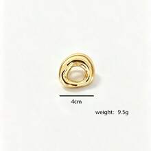 1pc Vintage Gold Metallic Brooch Pin For Women Retro Irregular Geometric Flower Heart Coat Accessories. - Gold - View 11