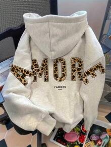 Leopard Print Amore Artistic Font Italian Romantic Love Text Fleece Lined Sweatshirt Back To School Fall For Women, Long Sleeve Pocket Slight Drop Shoulder Casual Sweatshirt - Light Grey - View 1