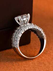 1pc Fashion Heavy-Duty Full Rhinestone Multi-Layer Round Diamond Ring, Geometric Luxury Exaggerated Wide Band Ring For Women And Men, High-End Accessory For Party And Banquet, Gift Jewelry - White - View 4