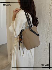 Two‑Tone Faux Leather Medium Tote Bag For Women, Contrast Handle Shoulder Handbag, Bucket Purse With Cute Hanging Charm Accessory - Khaki - View 4