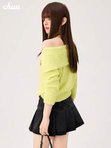 CHUU 女款字母刺繡不對稱領口針織毛衣 春秋韓系甜酷性感露肩長袖套頭衫 - 黃色 - 查看 5