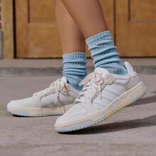 Adidas ENTRAP American Campus Style Sports Shoes Youthful Retro Basketball Style Skate Shoes JP9963 - White - View 2