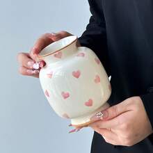 1pc Minimalist Modern INS Style Heart Hand-Painted Ceramic Vase, Valentine's Day Love Expression Gift, Suitable For Fresh And Dried Flowers All Seasons, Bedroom Vanity Dining Table Decor, Study Bookshelf Office Desk Ornament - Multicolor - View 10