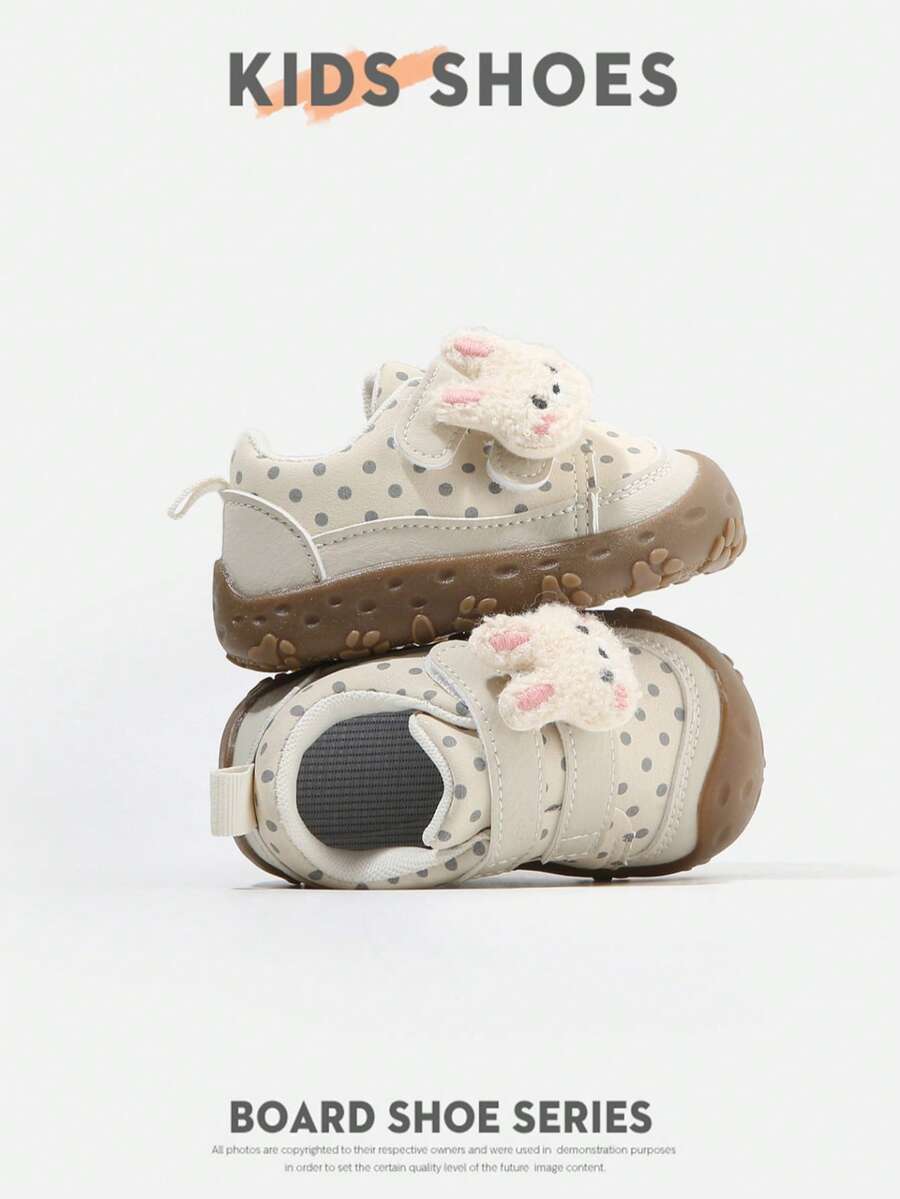 Infant Baby Girl Walking Shoes Soft Sole Comfortable Cute Cartoon Casual Sports Shoes Polka Dot Design Suitable For All Seasons - Beige - View 1