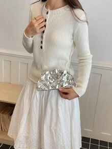 紋理貝殼手拿包 液態金屬半月形晚宴包 細鏈條斜跨迷你禮服包 - 銀色 - 查看 2