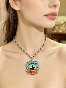 Collar de perlas con colgante de aleación con estampado de estilo bohemio vintage europeo y americano de estilo occidental para mujer. Adecuado para uso diario, citas, asistir a fiestas temáticas, recibirás muchos cumplidos de tus amigos cuando lo uses - Multicolor - Ver 3