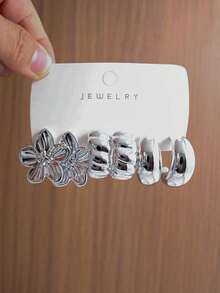 6/18PCS Women's Silver 3D Floral Pleated Wide C-Hoop Exaggerated Metal Earrings, Essential For Mature Professional Women, Vintage Personalized Earrings Suitable For Mother's Day Gift, Daily Commute, Work, Music Festival, Party, Dance, Bar Wear - Antique Silver - View 6