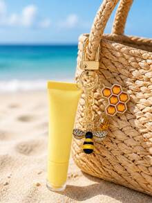 Lindo llavero de tubo de brillo labial con abeja y panal de strass, colgante de abeja de esmalte amarillo dulce para bolso, llavero de coche de moda, accesorio de bolso exquisito, fácil de usar, regalo perfecto para niñas y mujeres, recuerdo de boda práctico y elegante, regalo de fiesta, regalo de cumpleaños, regalo del Día del Maestro, regalo de vuelta a la escuela, artículo práctico esencial para el desplazamiento diario, la escuela y los viajes - Multicolor - Ver 2