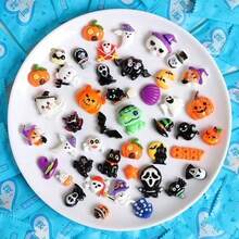 Cartoon Halloween Rubber Rings, Cute Ghost, Skeleton, Pumpkin, Witch, Black Cat Design, Halloween Decoration, Party Decor Accessories, Trick Or Treat Props, Spooky Party Gifts, Small Halloween Gifts, Gift Bag Fillers, Halloween Gifts (Suitable For Teens 14+) - Multiple Styles - View 3