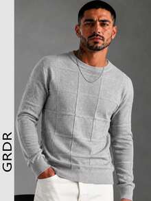 GRDR Men's Minimalist Solid Color Textured 3D Grid Jacquard Crew Neck Long Sleeve Knit Pullover Sweater - Grey - View 6
