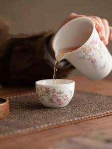 1pc/2pcs Hand-Painted Pastel Plum Blossom Porcelain Tea Cup, Kung Fu Tea Set Tasting Cup, Home & Office Host Cup, Small Tea Cup - White - View 8