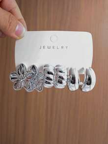 6/18PCS Women's Silver 3D Floral Pleated Wide C-Hoop Exaggerated Metal Earrings, Essential For Mature Professional Women, Vintage Personalized Earrings Suitable For Mother's Day Gift, Daily Commute, Work, Music Festival, Party, Dance, Bar Wear - Antique Silver - View 3