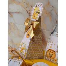 KIT 20 Caixinhas Personalizadas Abelhinhas para lembrancinha de aniversário Pegue e Monte com nome e idade - 20 - Visão 7