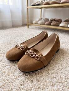 1 Pair 2026 Girls' Chain Decor Suede Round Toe Flat Loafers, Vintage Campus Daily Style - Brown - View 6